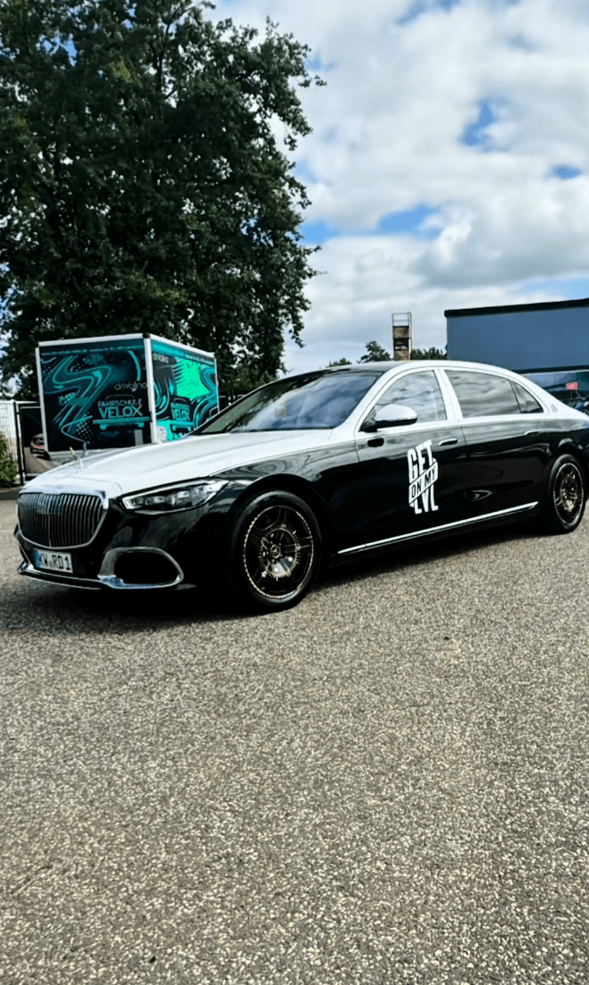 Maybach S-Klasse — GetOnMyLVL — Bild 3