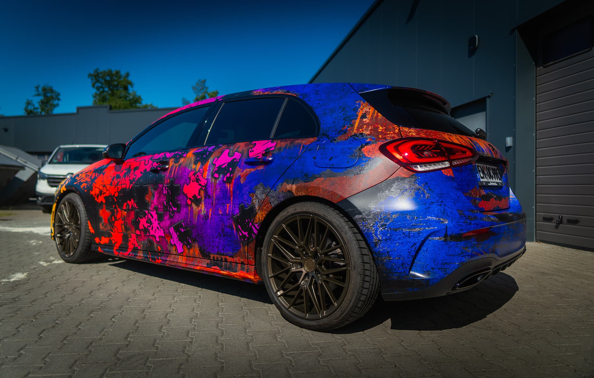 Colorful Mercedes — Bild 5