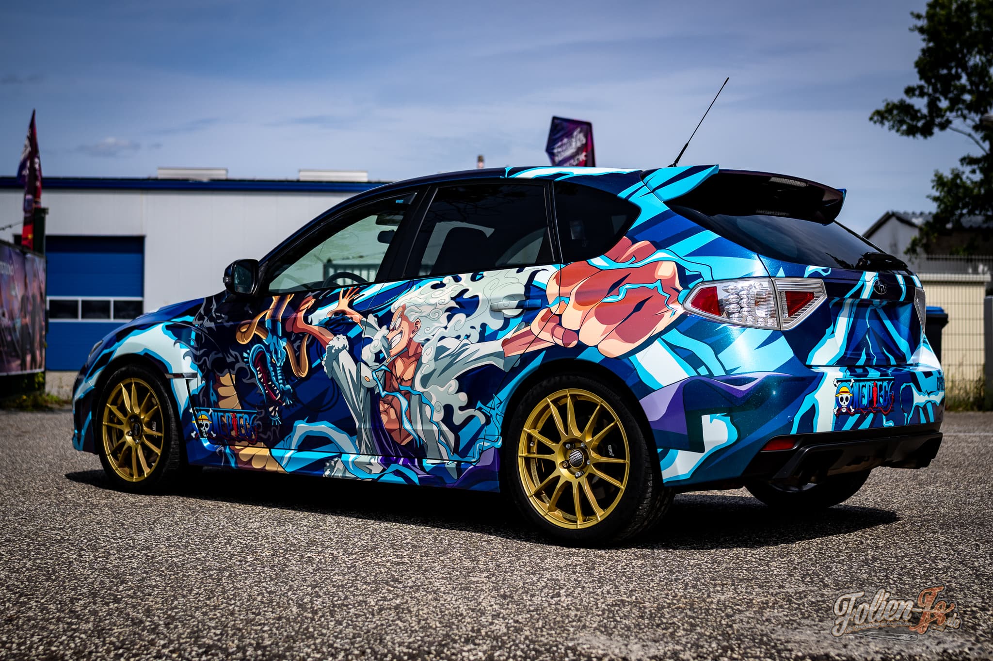 Subaru WRX STI im One-Piece-Design — Bild 4