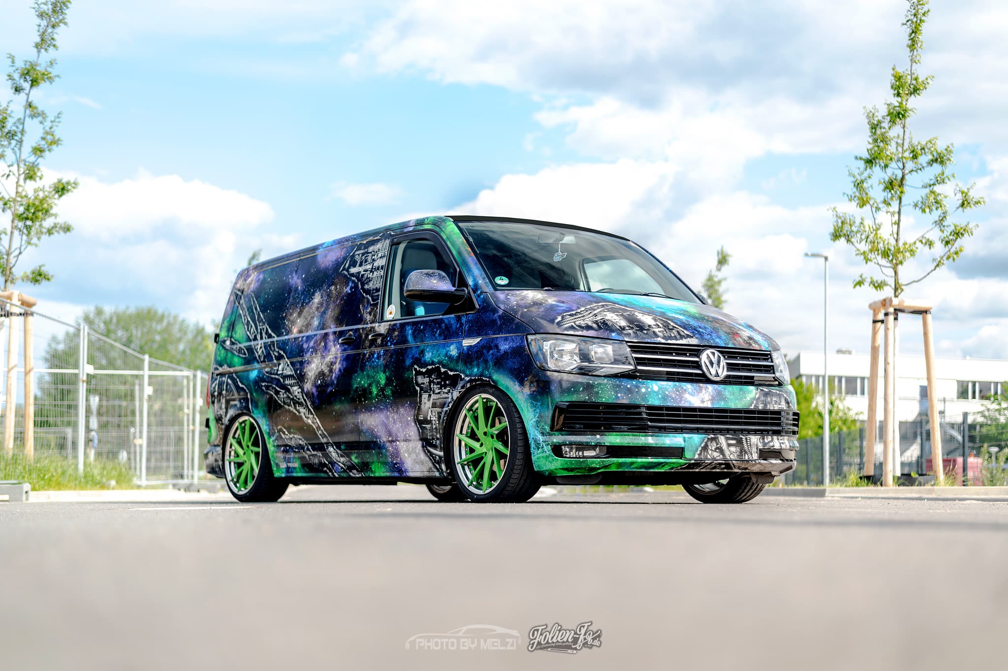 Galactic Dropped Bus Germany — Bild 5