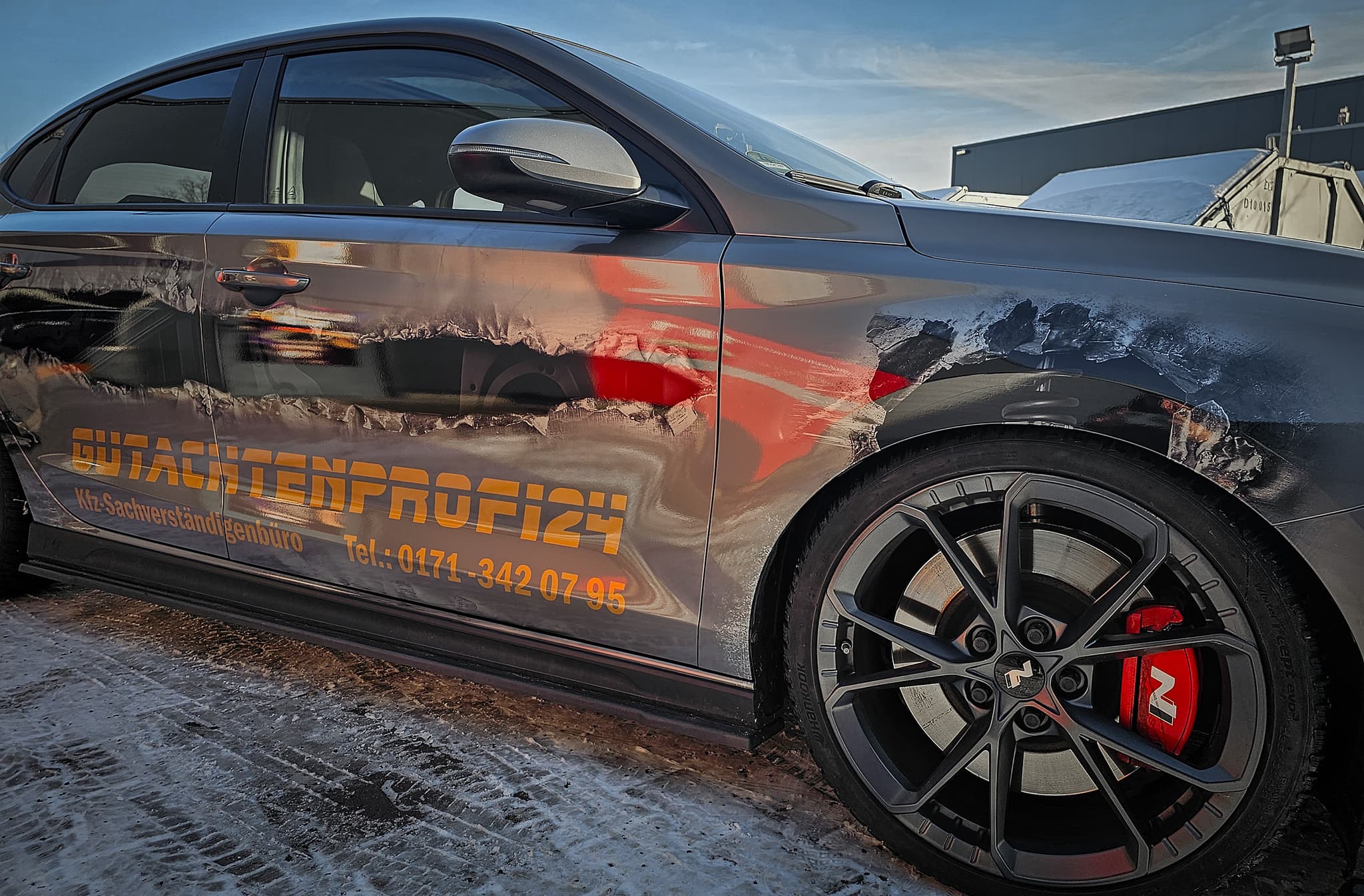 Damaged Hyundai — Bild 6