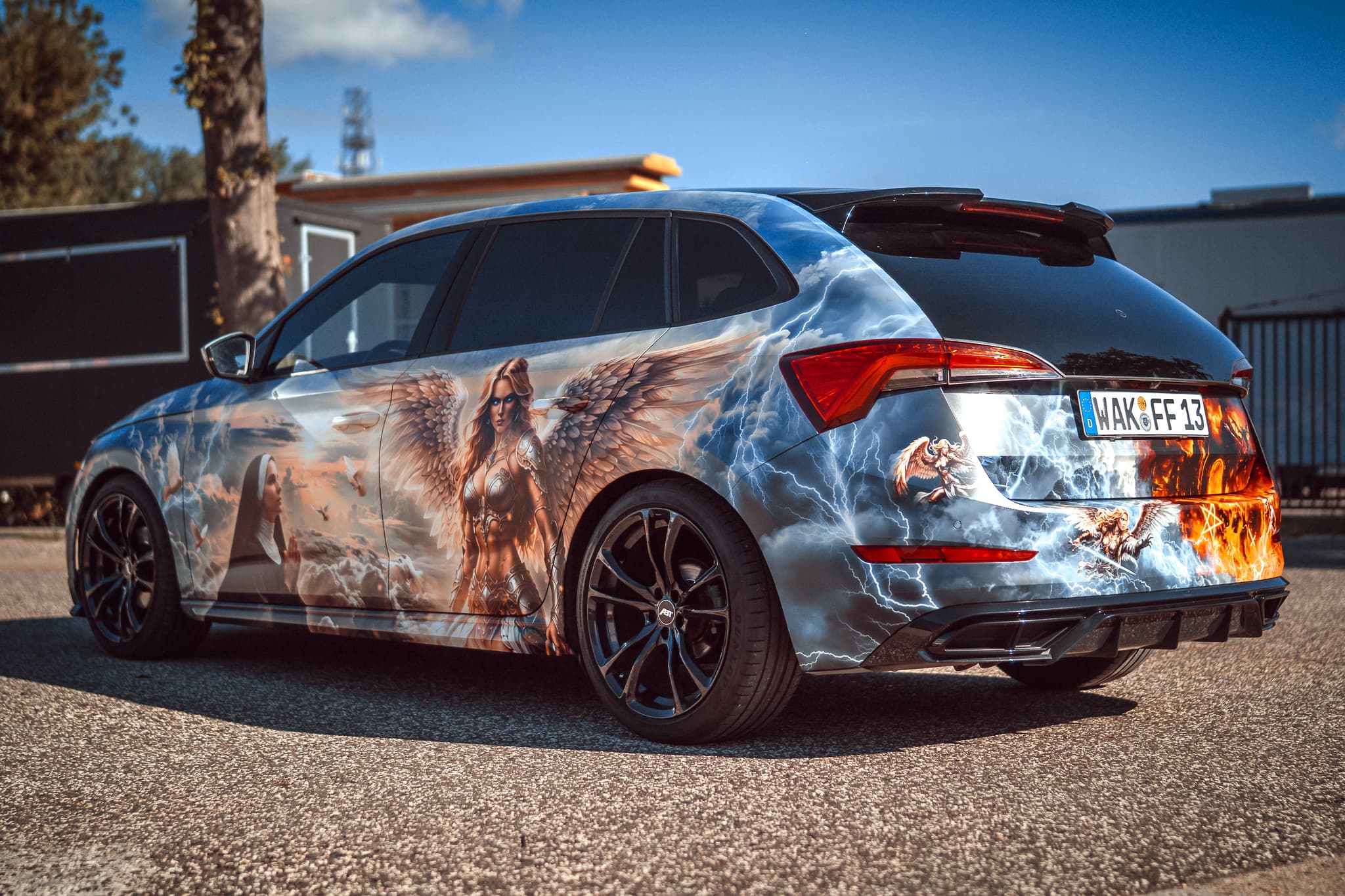 Heaven & Hell Skoda — Bild 6