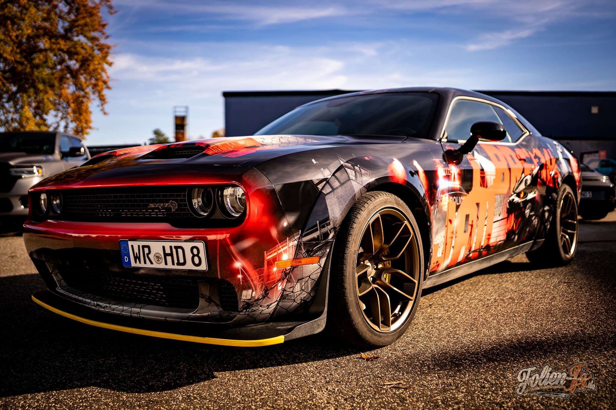 Dodge Challenger SRT Hellcat im Jailbreak Design — Bild 6