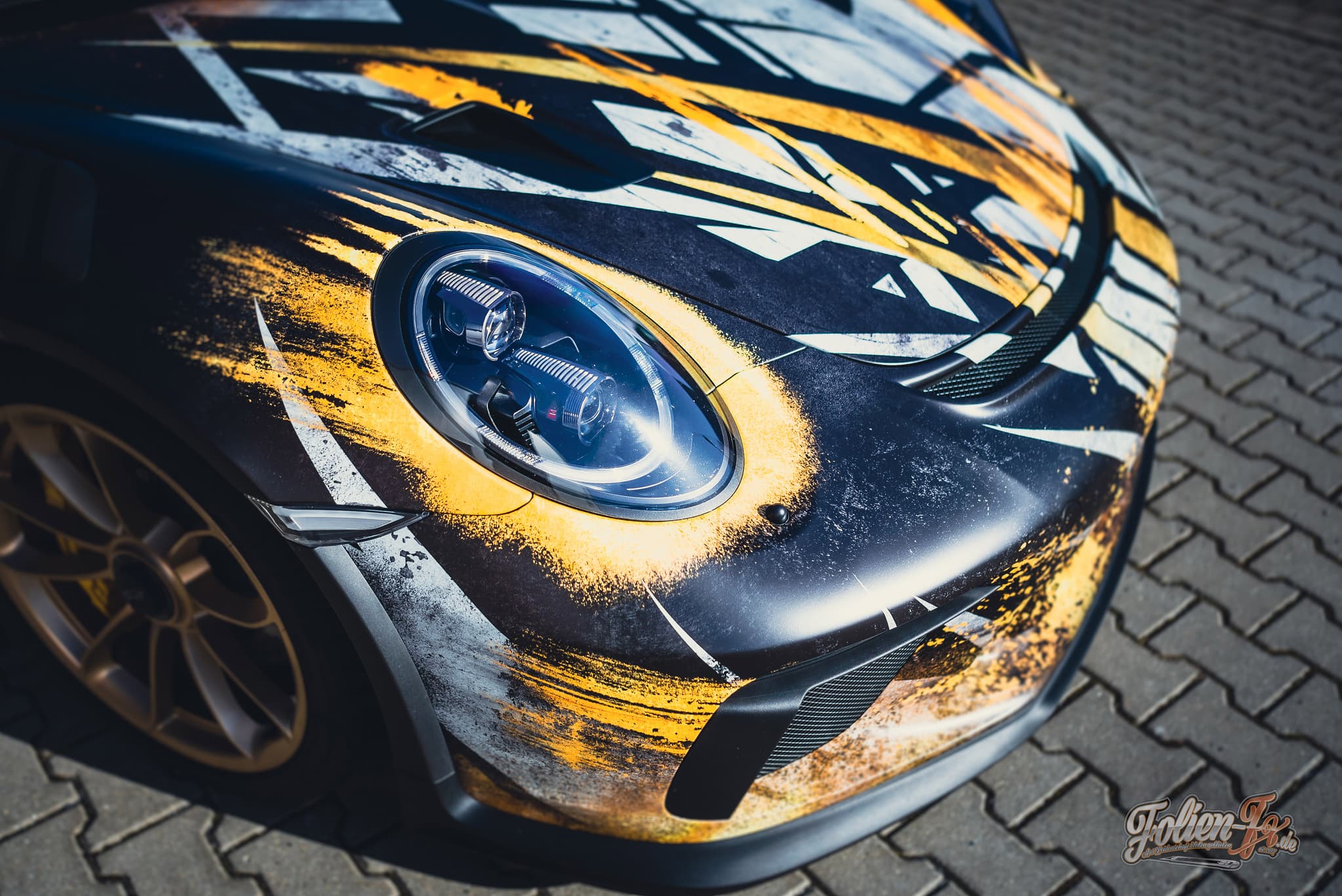 Porsche golden accents livery — Bild 9