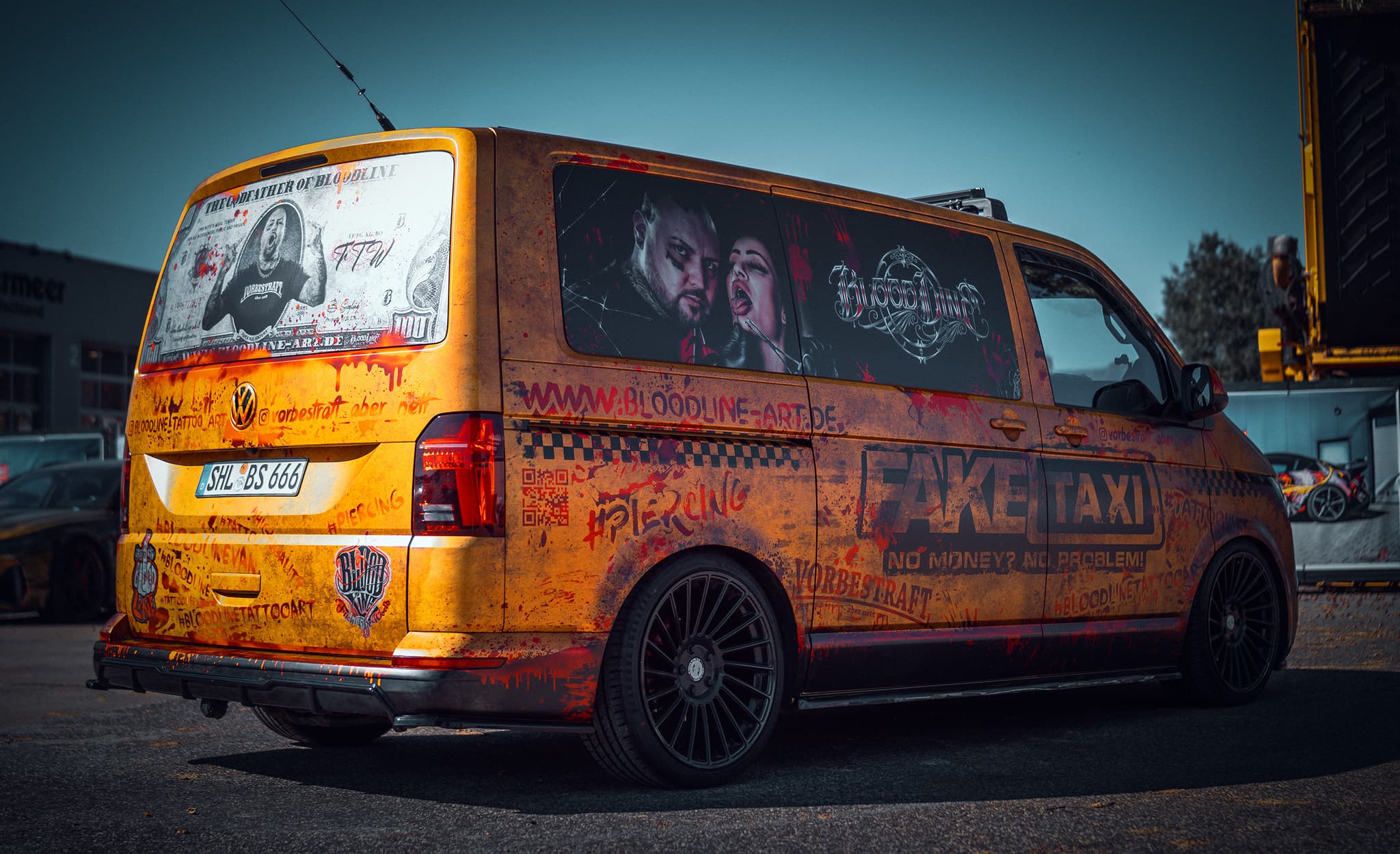 Fake Taxi van — Bild 6