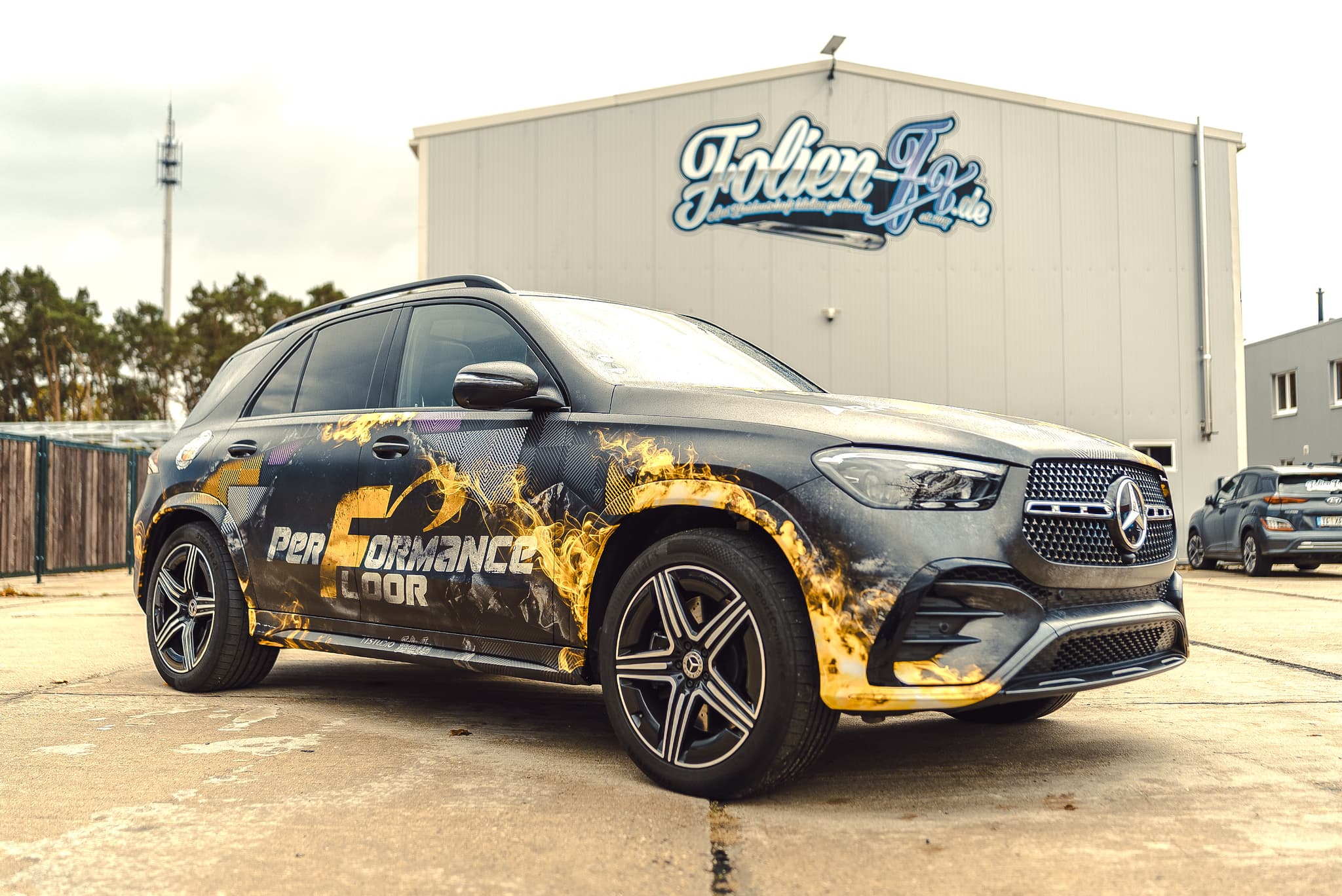 Mercedes Performance Flor — Bild 7