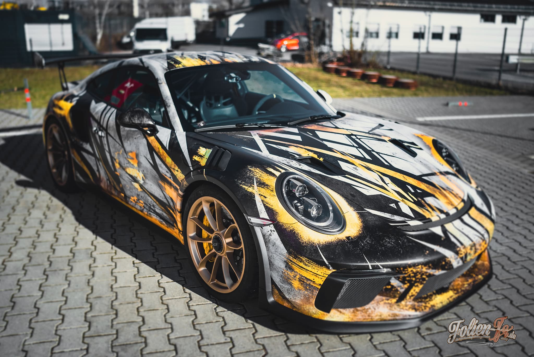 Porsche golden accents livery — Bild 5