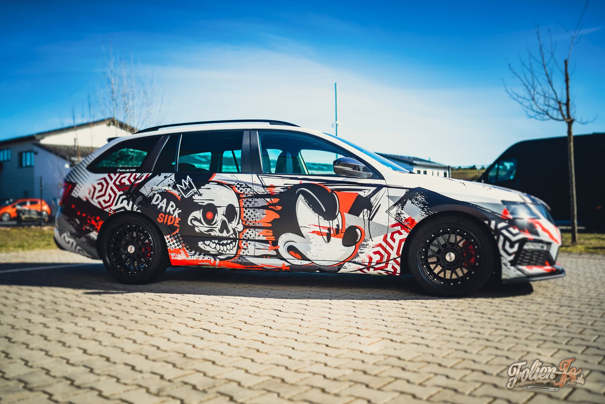 Bad Mickey Mouse — Bild 7