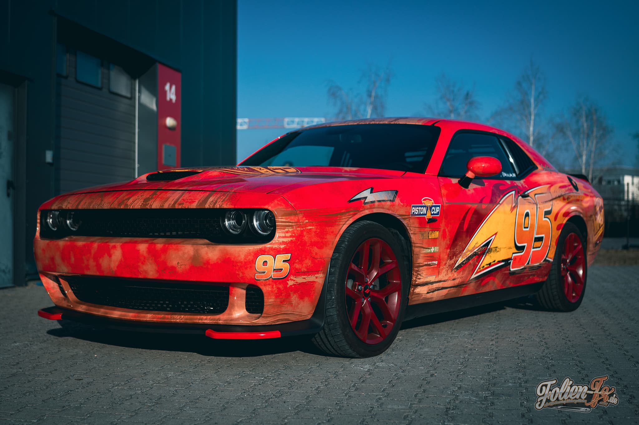Challenger Mcqueen — Bild 3