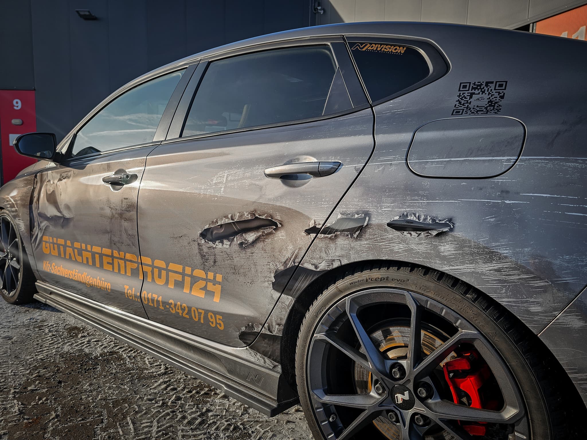 Damaged Hyundai — Bild 5