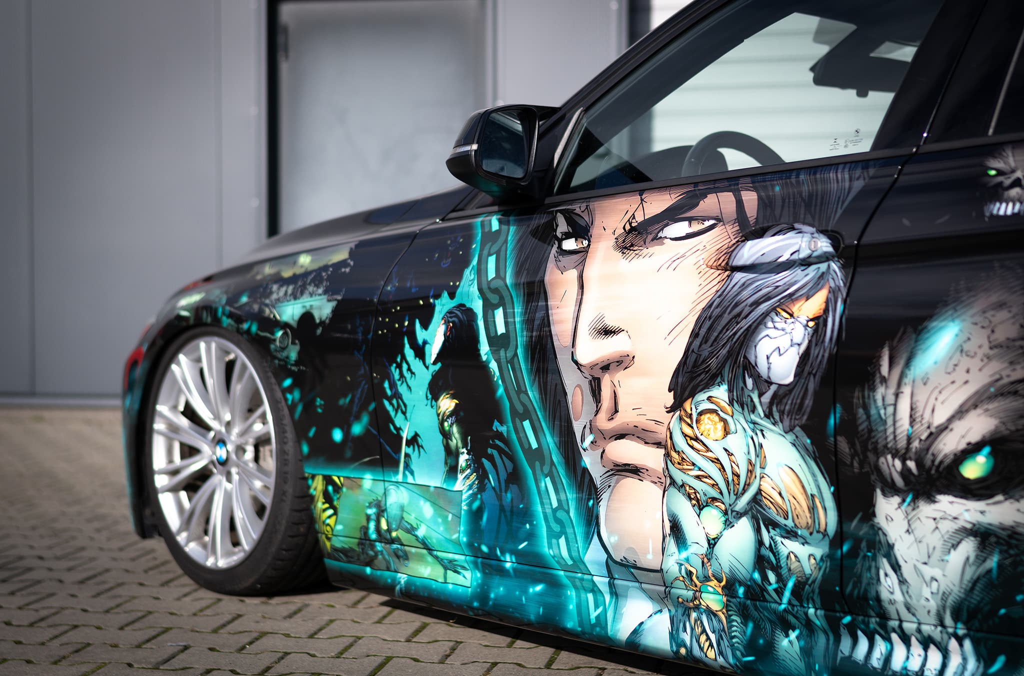 The Darkness BMW — Bild 2