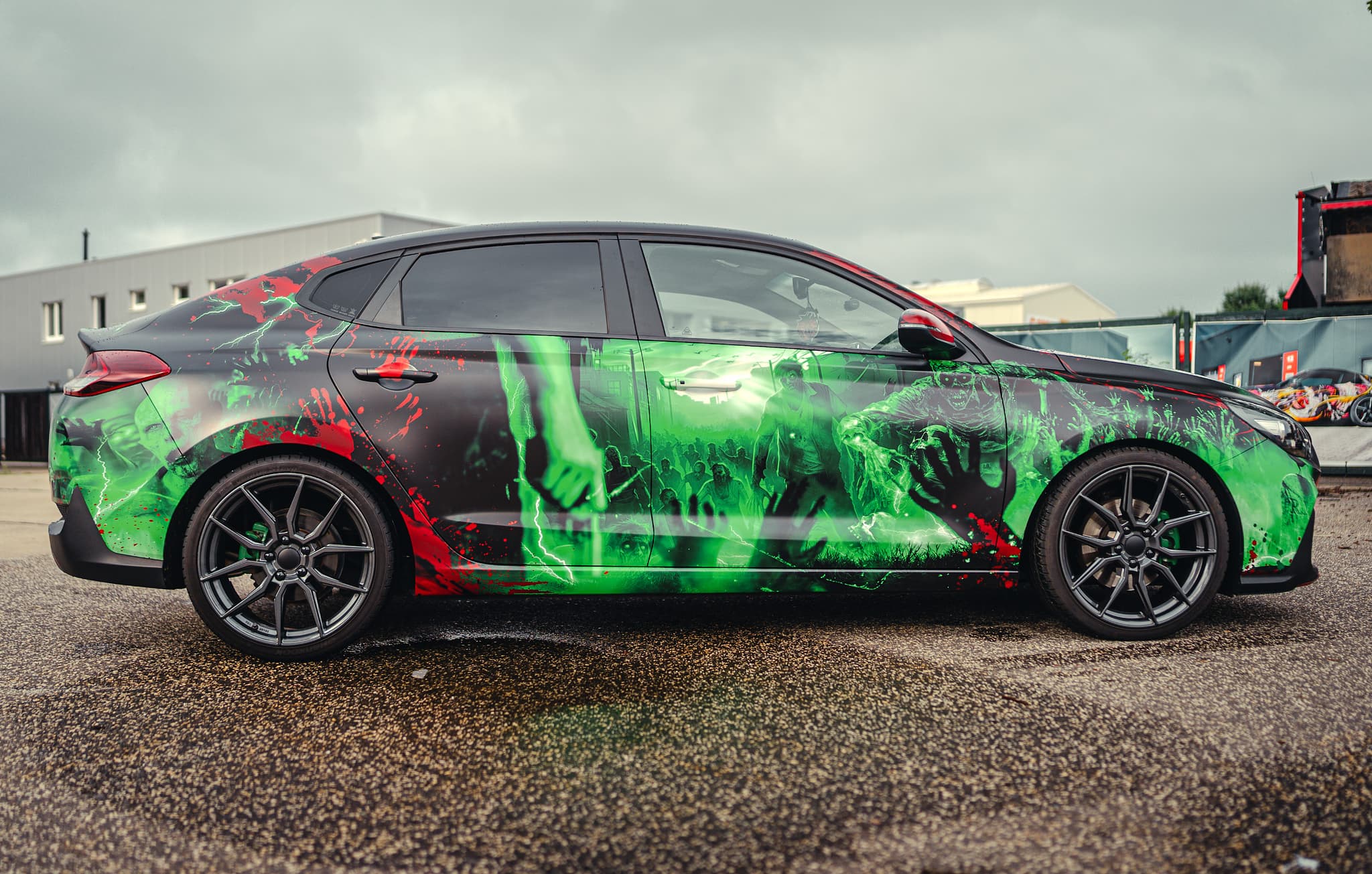 Zombi Hyundai — Bild 2