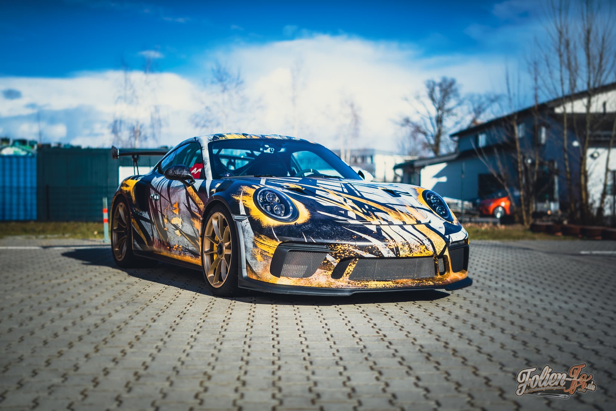 Porsche golden accents livery — Bild 2
