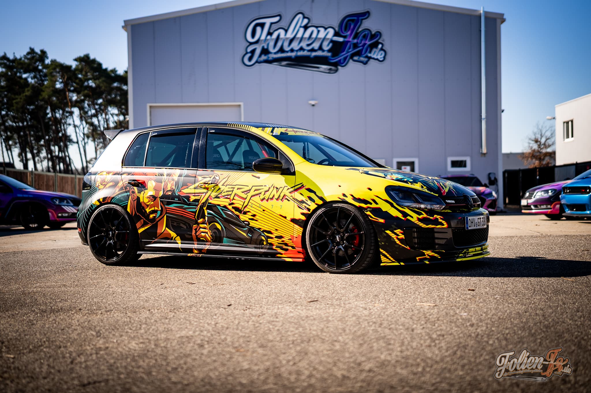 VW Golf 6 im Cyberpunk-Design