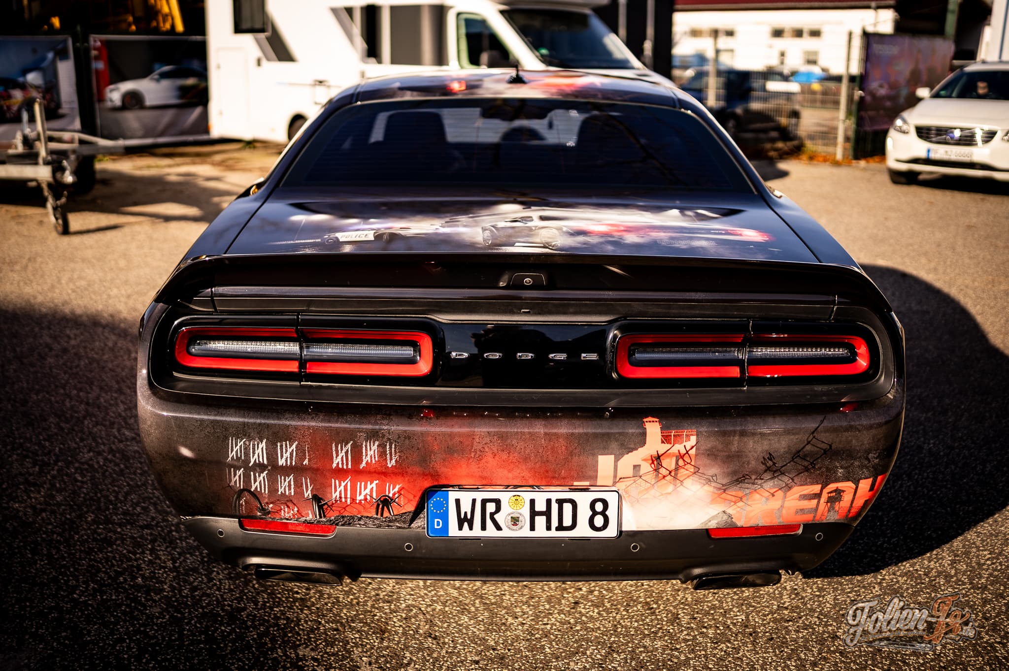 Dodge Challenger SRT Hellcat im Jailbreak Design