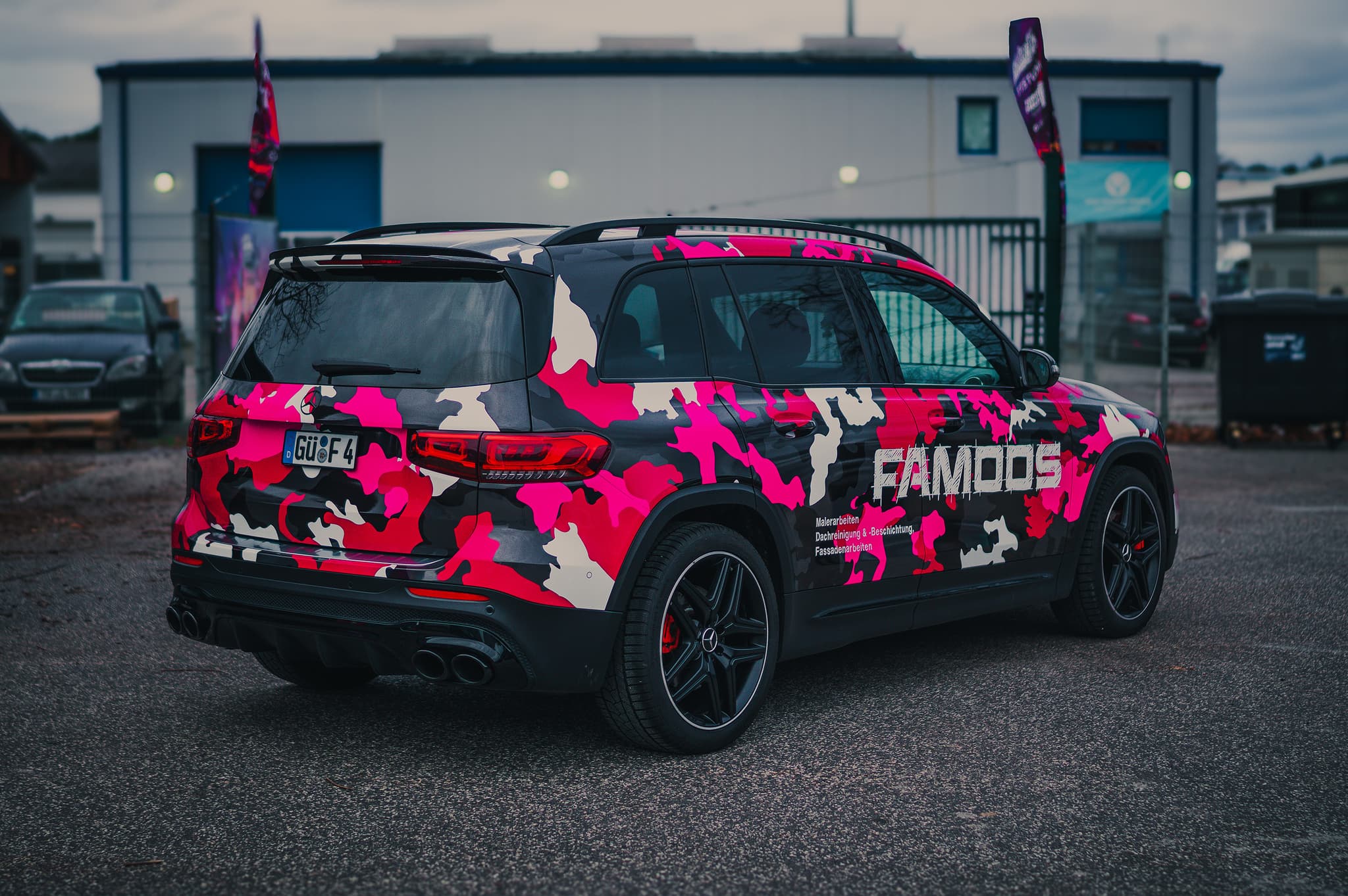 Famoos Camo Mercedes — Bild 4