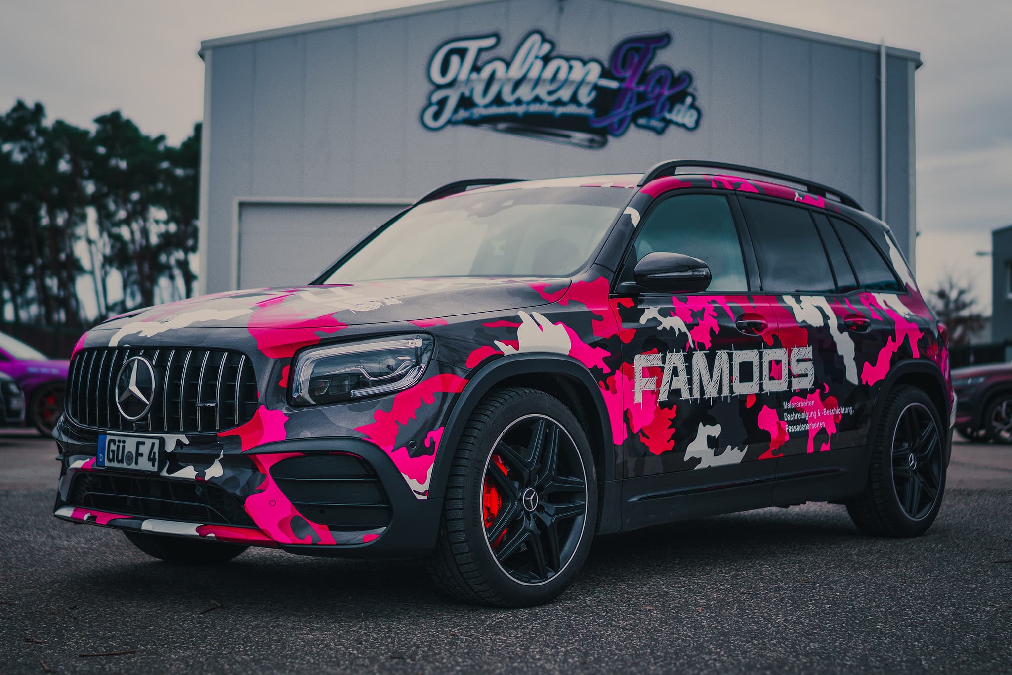 Famoos Camo Mercedes — Bild 3