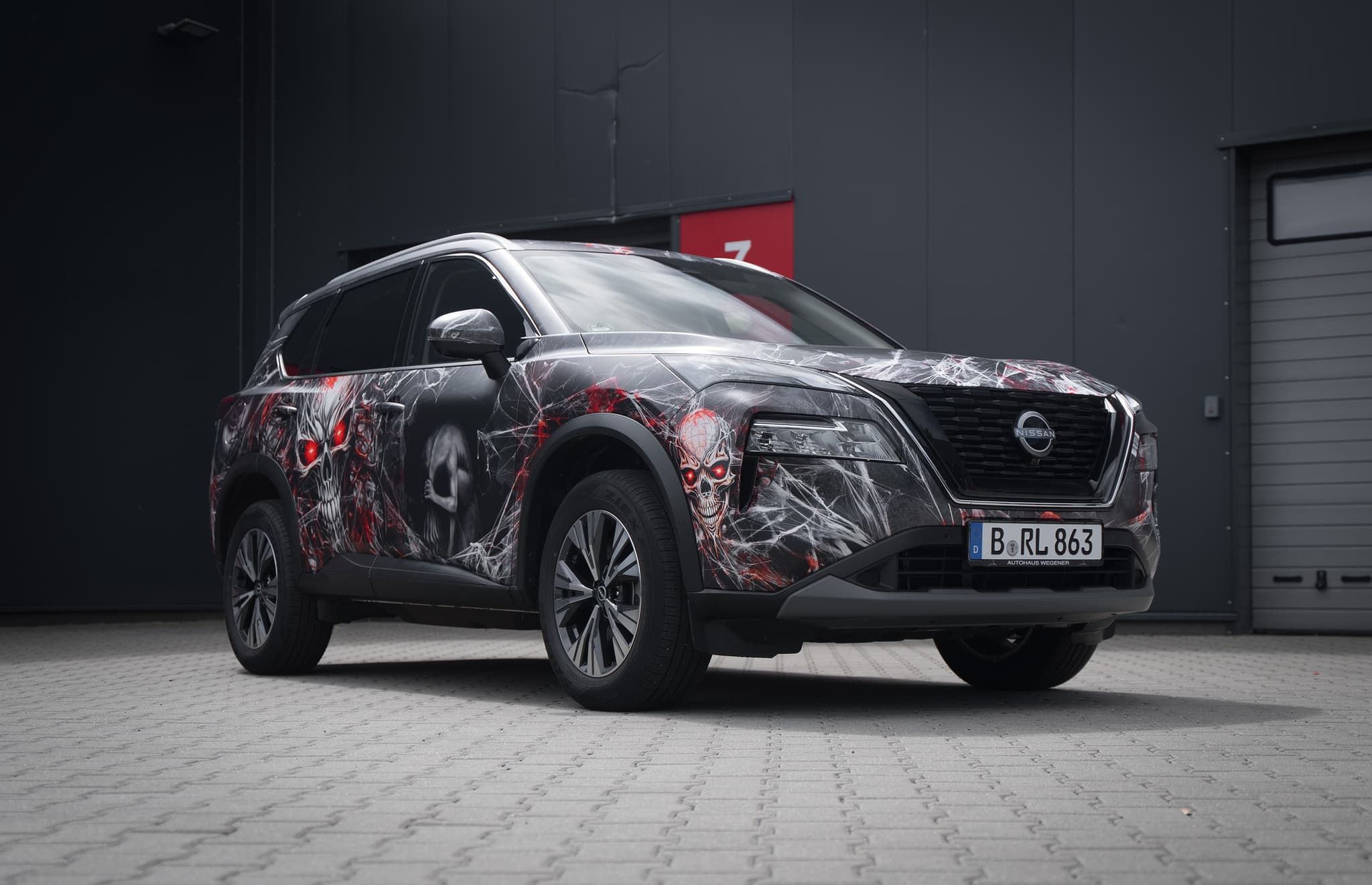 Demonic Skulls XTrail — Bild 5
