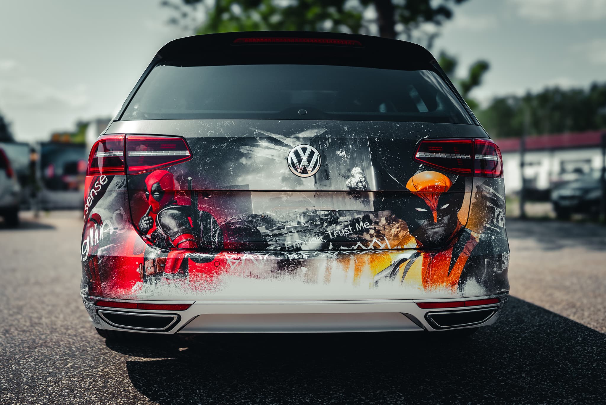 Wolverine vs Deadpool Passat — Bild 6