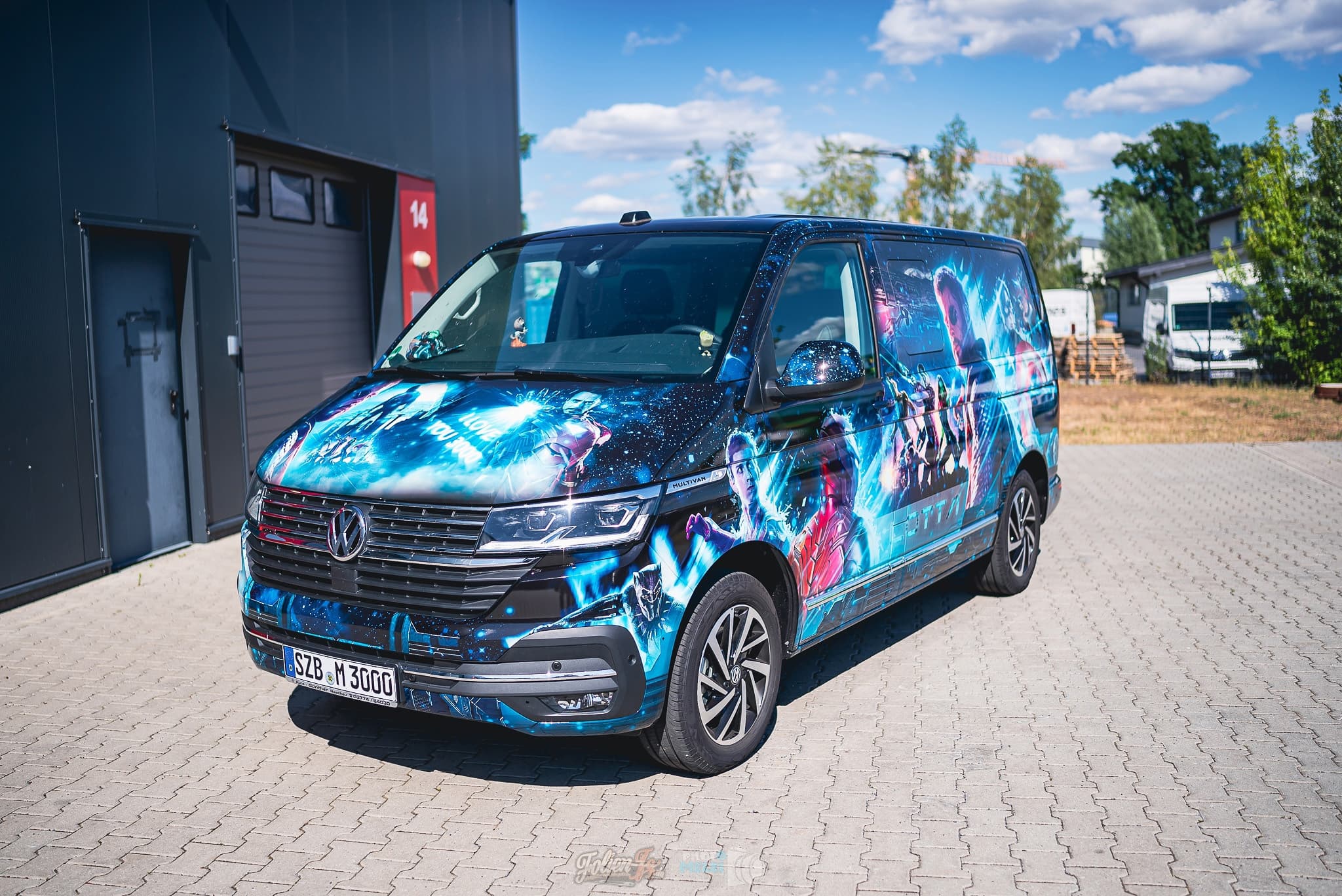 Avengers multivan — Bild 3