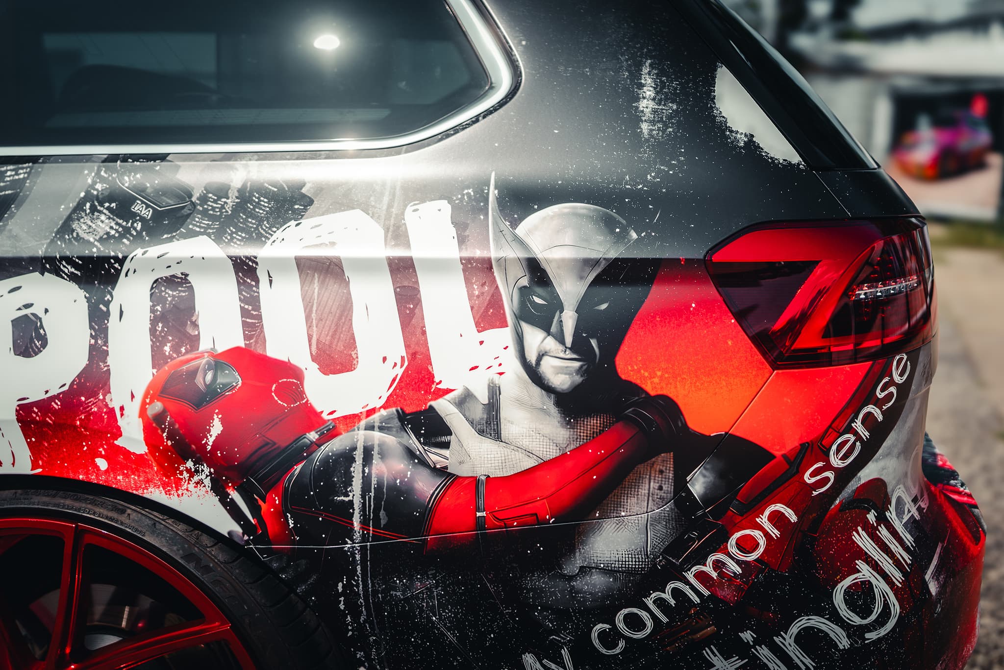 Wolverine vs Deadpool Passat — Bild 10