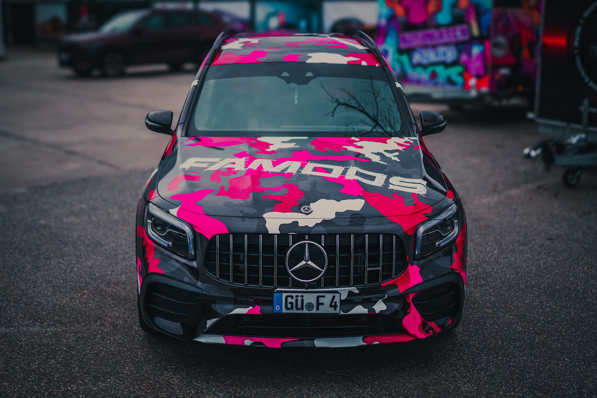 Famoos Camo Mercedes — Bild 5