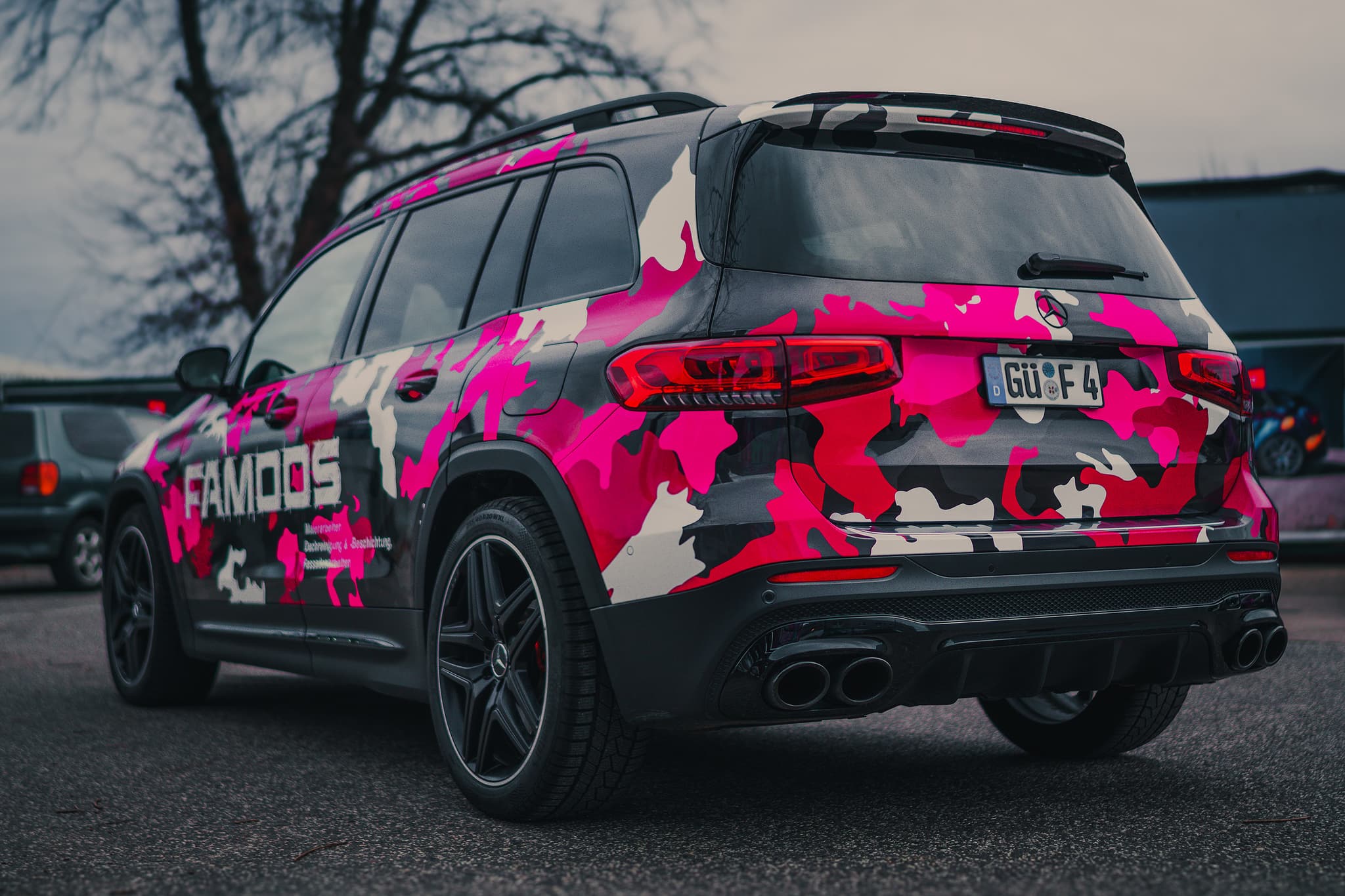 Famoos Camo Mercedes — Bild 9