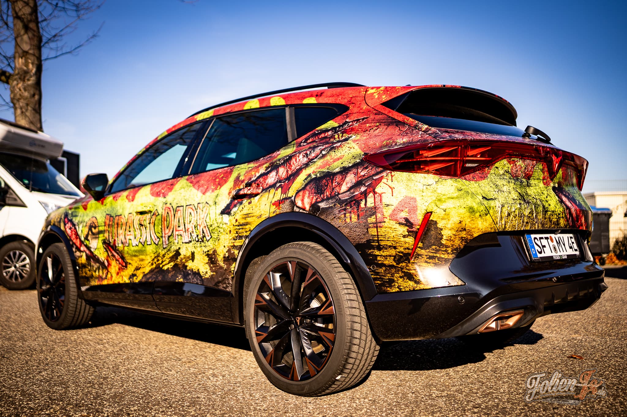 Cupra Formentor im Jurassic Park Design — Bild 6