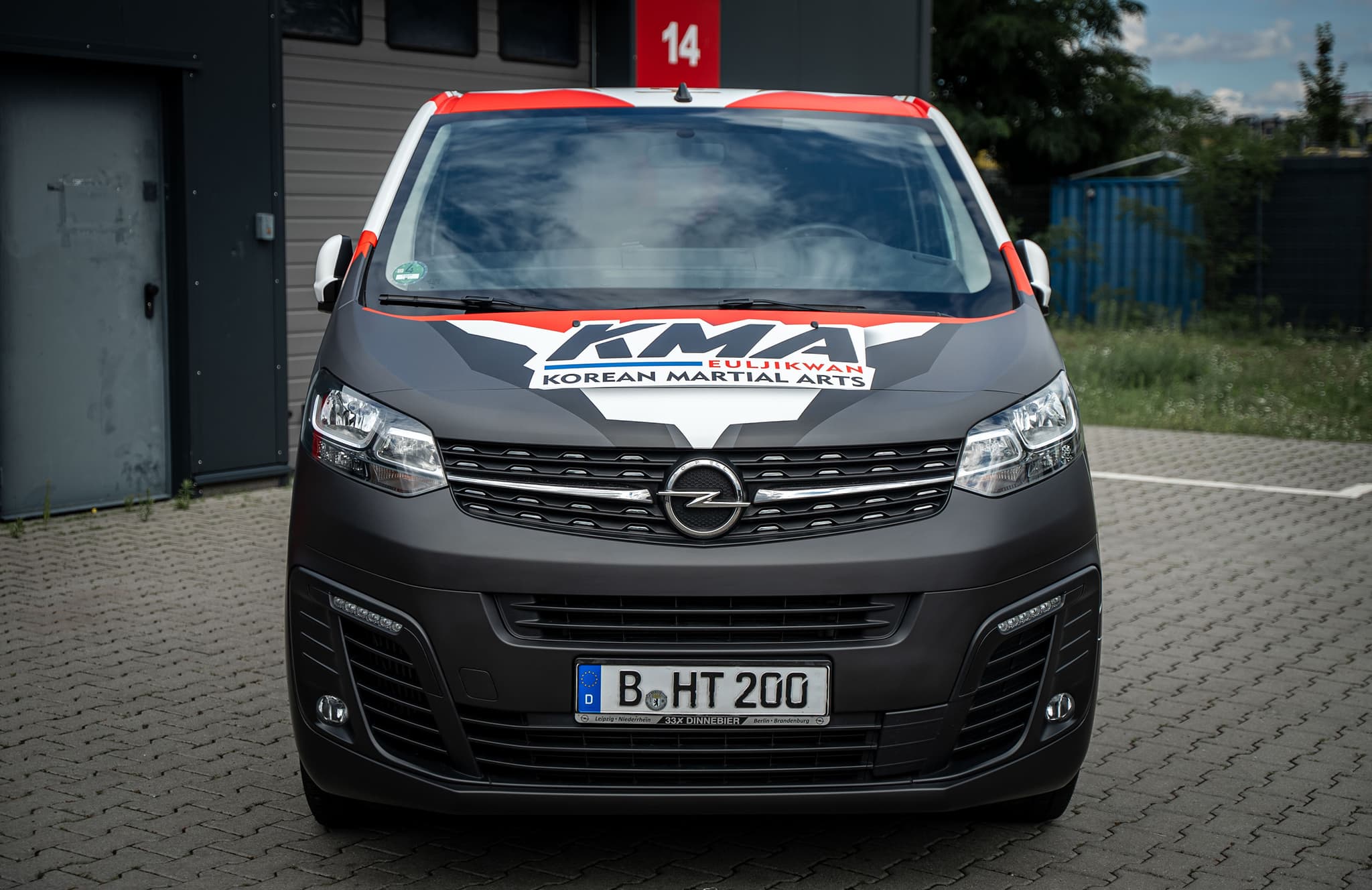 KMA Opel — Bild 4